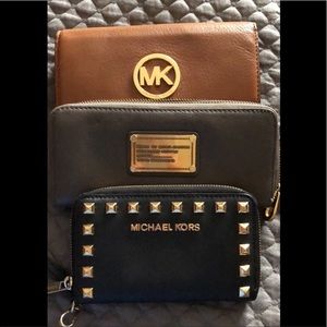 Michael kors wallet